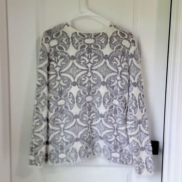 The Limited Gray and White Zippered Long Sleeve Eyelash Cardigan Sweater - Small - Picture 3 of 16